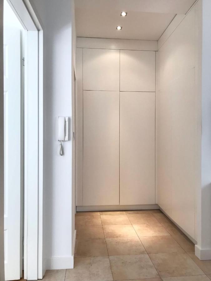 Klimatyczny Apartament Pod Ratuszem -Ul. Slaska 2 เชสโตฮอวา ภายนอก รูปภาพ