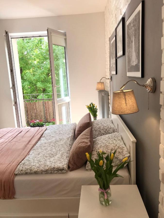 Klimatyczny Apartament Pod Ratuszem -Ul. Slaska 2 เชสโตฮอวา ภายนอก รูปภาพ